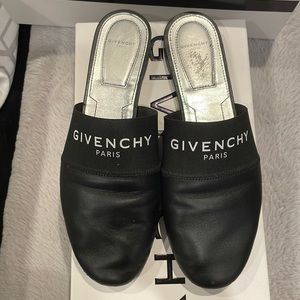 Givenchy flats